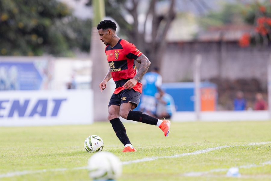 “Clássico se decide nos detalhes”, diz Felipinho antes de Sport x Santa Cruz