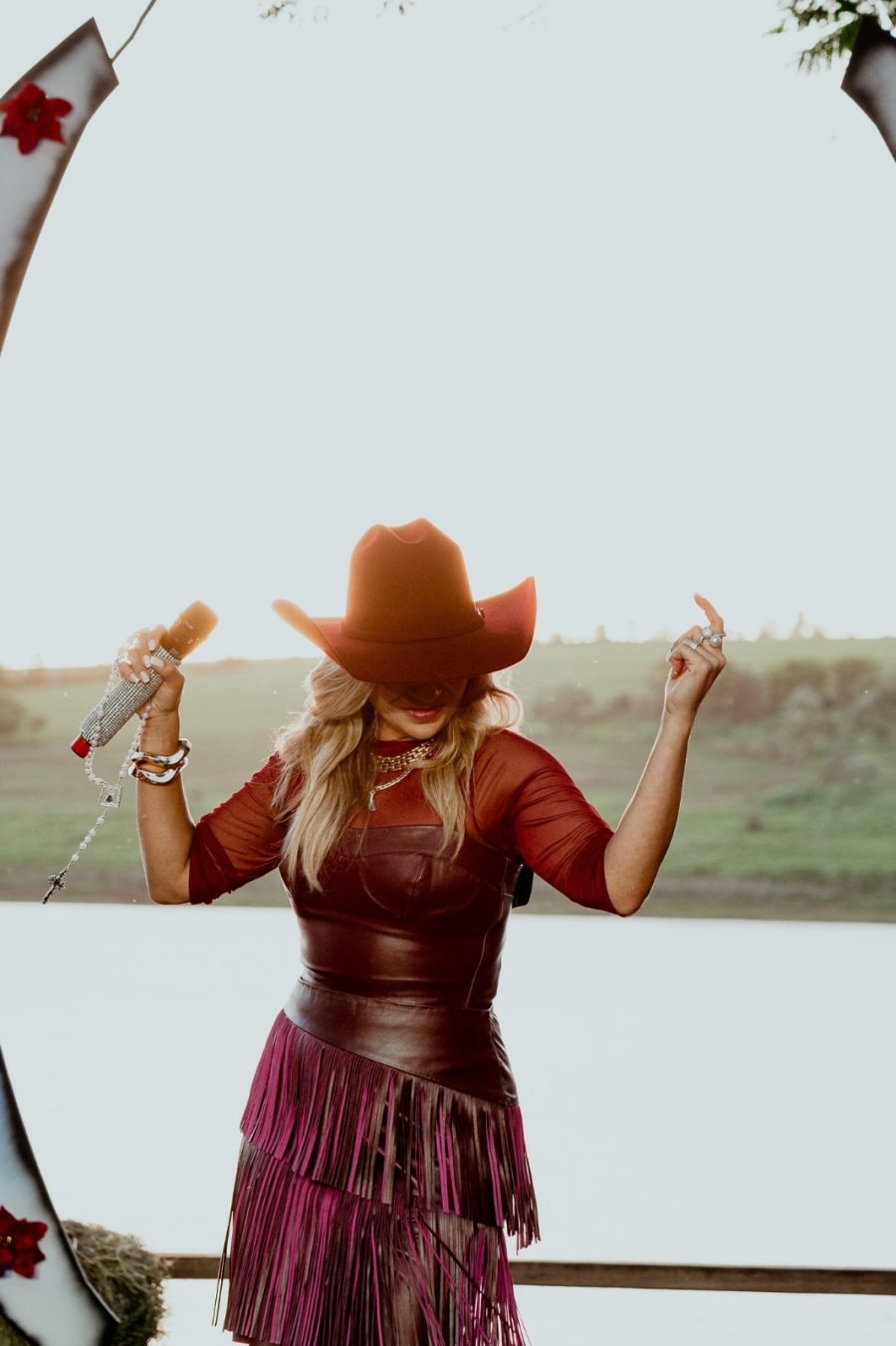 Elis Justi impulsiona nova fase nas rádios com “Insônia da madrugada” 