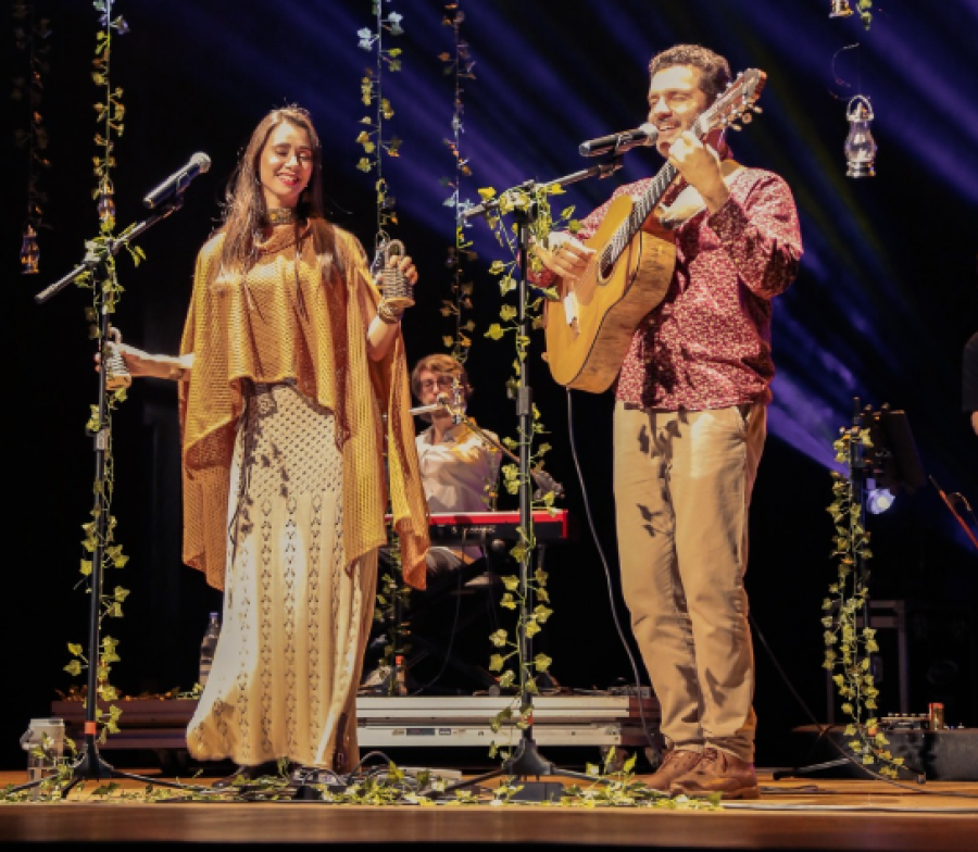 “Ao Vivo em Araras”: Novo EP de AnieRafa nos conduz a mais uma viagem pelo Brasil