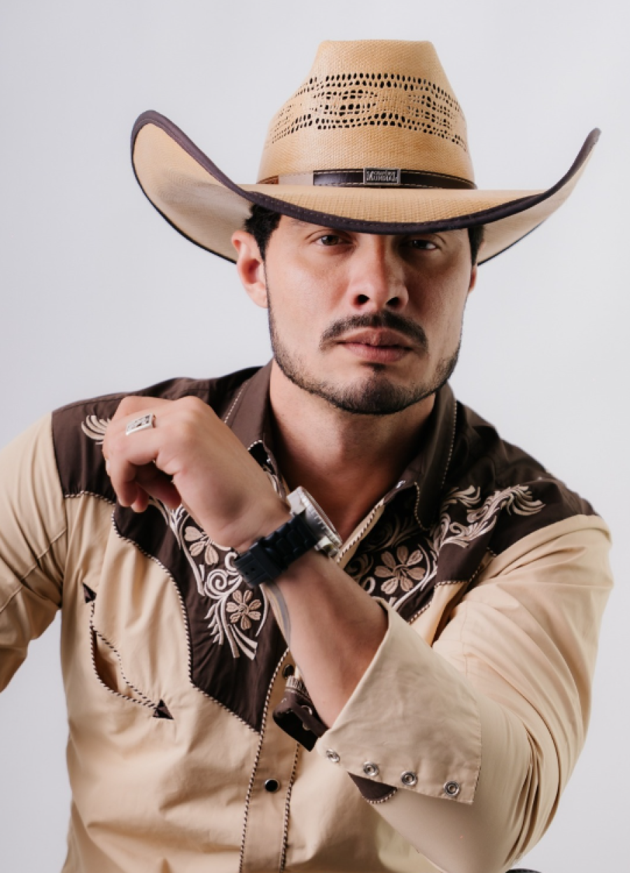 Thiago Castelli lança projeto focado no agronegócio com estreia de videoclipe